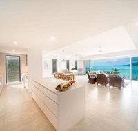 Splendeur Sur La Mer - One Bedroom - Go Out