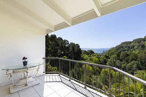 Split-living With Ocean Views, Noosa Heads - Pubs and Clubs 1