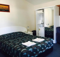 Springsure Overlander Motel - Pubs and Clubs
