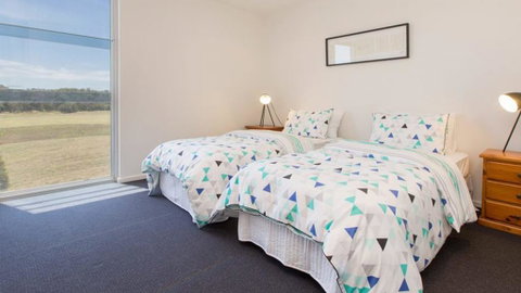 ST ANDREWS BEACH APARTMENT 4.01 - Pubs and Clubs 3