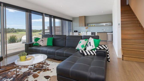 ST ANDREWS BEACH APARTMENT 4.01 - Pubs and Clubs 0
