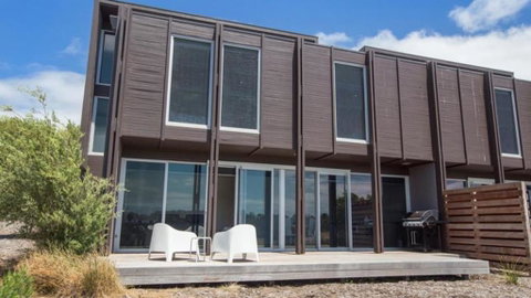 ST ANDREWS BEACH APARTMENT 4.02 - Pubs and Clubs 2