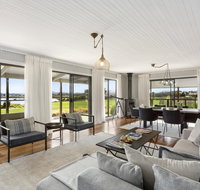 Stargazers Cottage - L'Abode - Pubs and Clubs