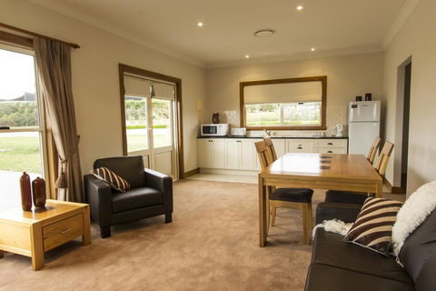 Stay Bathurst - Pubs and Clubs 1