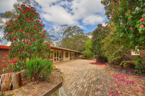 Stay KCC Katoomba Christian Convention - Pubs and Clubs 2