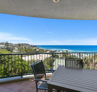 Stunning top floor Sunshine Beach Getaway Unit 7 Vista Pacific 12 Bryan Street - Pubs and Clubs