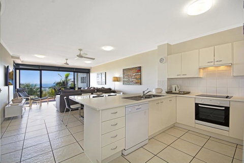 Stunning Views Great Location Sunshine Beach! - Unit 1 Vista Pacific 12 Bryan Street - Go Out 2