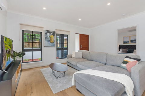 Style, Comfort And Convenience - Pubs and Clubs 3