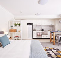 Stylish Manly Studio With BBQ Terrace and Parking - Go Out