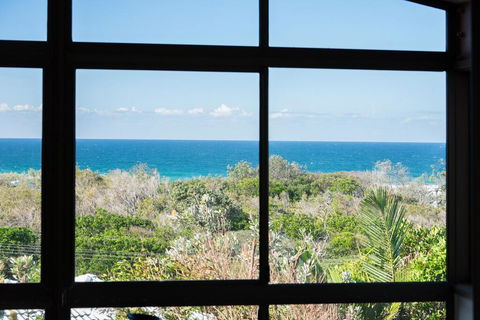 Sun Ray - 9 Pelican Street, Peregian Beach, Noosa Shire - Pubs and Clubs 1