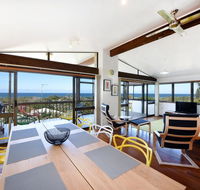Sun Ray - 9 Pelican Street Peregian Beach Noosa Shire - Pubs and Clubs