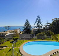 Sundeck Unit 6 - Shoal Bay - Pubs and Clubs