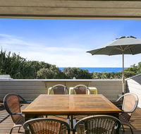 Sunshine Beach Serenity and Pet Friendly  9 Seaview Terrace Sunshine Beach QLD 4567 - Pubs and Clubs
