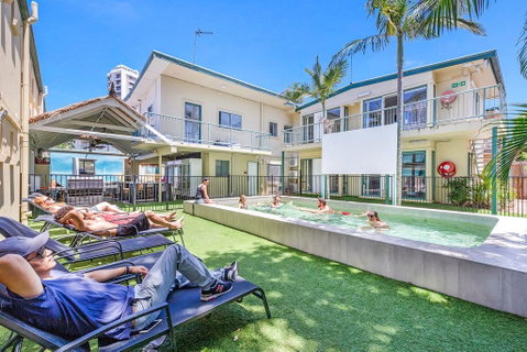 Surf Inn - Pubs and Clubs 0