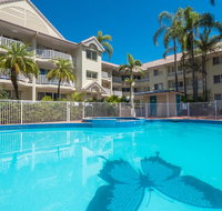 Surfers Tradewinds - Pubs and Clubs
