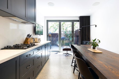 Surfside Luxury In The Heart Of Manly - Go Out 1