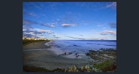 Tahren Beachfront Shack - Pubs and Clubs 1