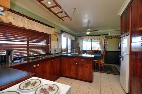 Talga Escape Rothbury With Pool And Views - Pubs and Clubs 1