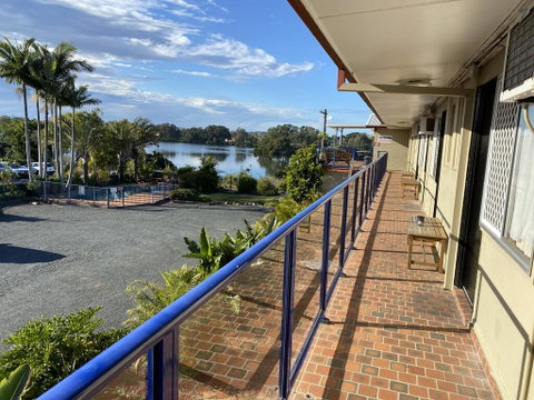 Taree Motor Inn - Pubs and Clubs 1