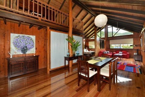 Tea Tree Cottage - Pubs and Clubs 1