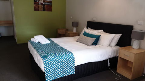 Tenterfield Tavern And Motor Inn - Go Out 2