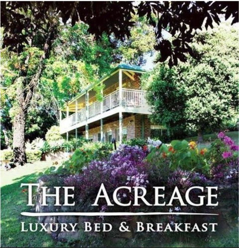 The Acreage Luxury B&B And Guesthouse - Pubs and Clubs 3