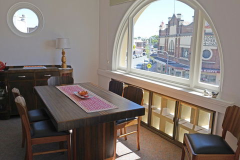 The Bank B&B West Wyalong - Pubs and Clubs 2