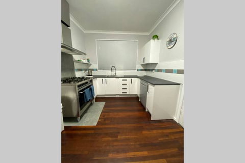 The Beach House Busselton - Go Out 2