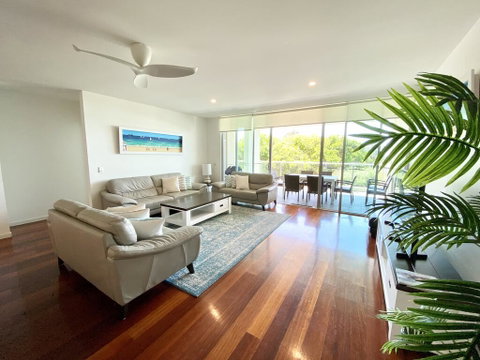 The Beach Resort Cabarita - Pubs and Clubs 3