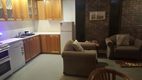 AppleBay Guest House - Pubs and Clubs 33