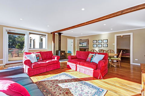 Naivasha Cottage - Pubs and Clubs 3