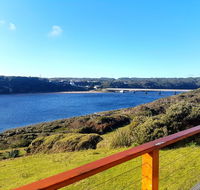 Ocean View Cottage - Pubs and Clubs