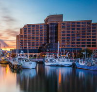 Hotel Grand Chancellor Hobart - Pubs and Clubs