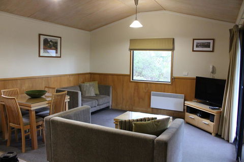 Cradle Mountain Wilderness Village - Pubs and Clubs 36
