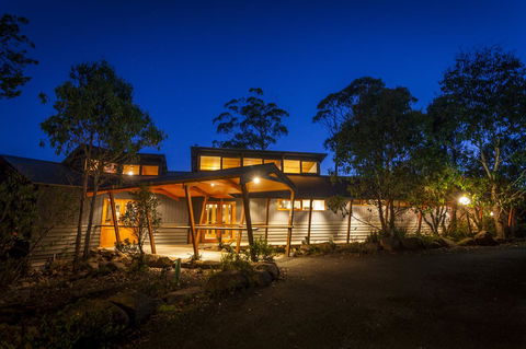 Cradle Mountain Wilderness Village - Pubs and Clubs 14