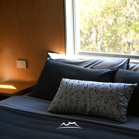 Cradle Mountain Wilderness Village - Pubs and Clubs 11