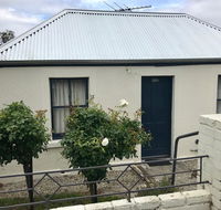 Omaroo House - panoramic water views - Pubs and Clubs