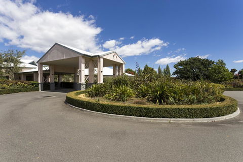 Panorama Hotel St Helens - Go Out 12
