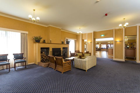 Panorama Hotel St Helens - Go Out 1