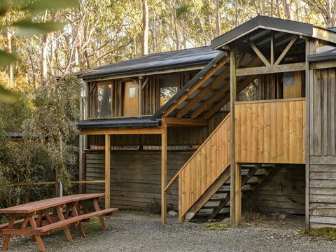 Discovery Parks - Cradle Mountain - Pubs and Clubs 10