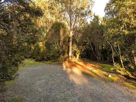 Discovery Parks - Cradle Mountain - Pubs and Clubs 2