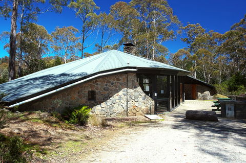 Discovery Parks - Cradle Mountain - Pubs and Clubs 40
