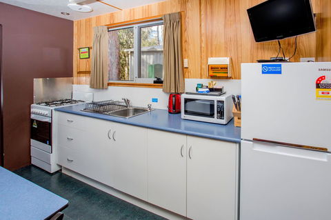 Discovery Parks - Cradle Mountain - Pubs and Clubs 34