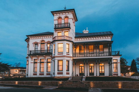 Maylands Lodge - Pubs and Clubs 1