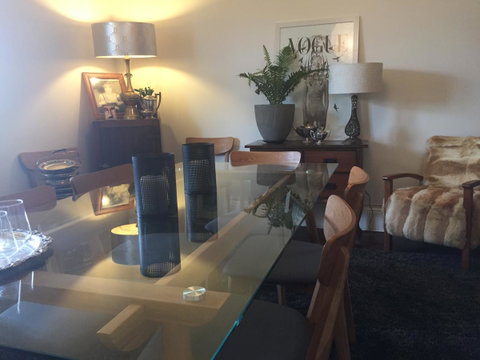 Elizaâ€™s Lovely Home - Go Out 10