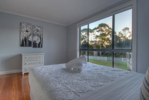 Muirs Beach Retreat - Pubs and Clubs 3