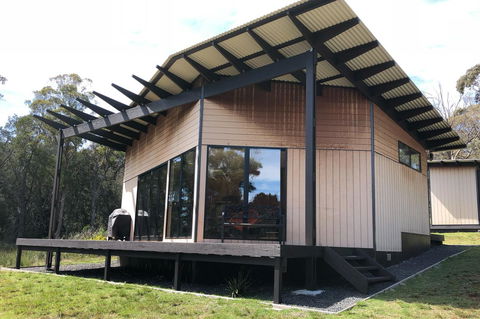 BAY OF FIRES ECO HUT Off Grid Experience At Binalong Bay - Go Out 0