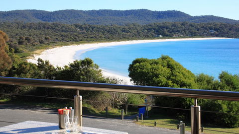 BAY OF FIRES ECO HUT Off Grid Experience At Binalong Bay - Go Out 13