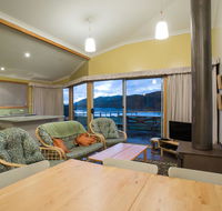 Arthur Riverfront and Sea Lodge downstream - Pubs and Clubs