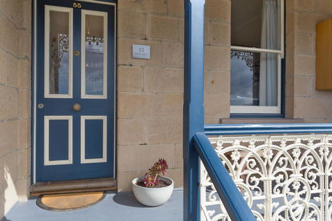 WEST NEST | Classic 3BR Hobart Terrace BEST Location, View, Close To City - Pubs and Clubs 26